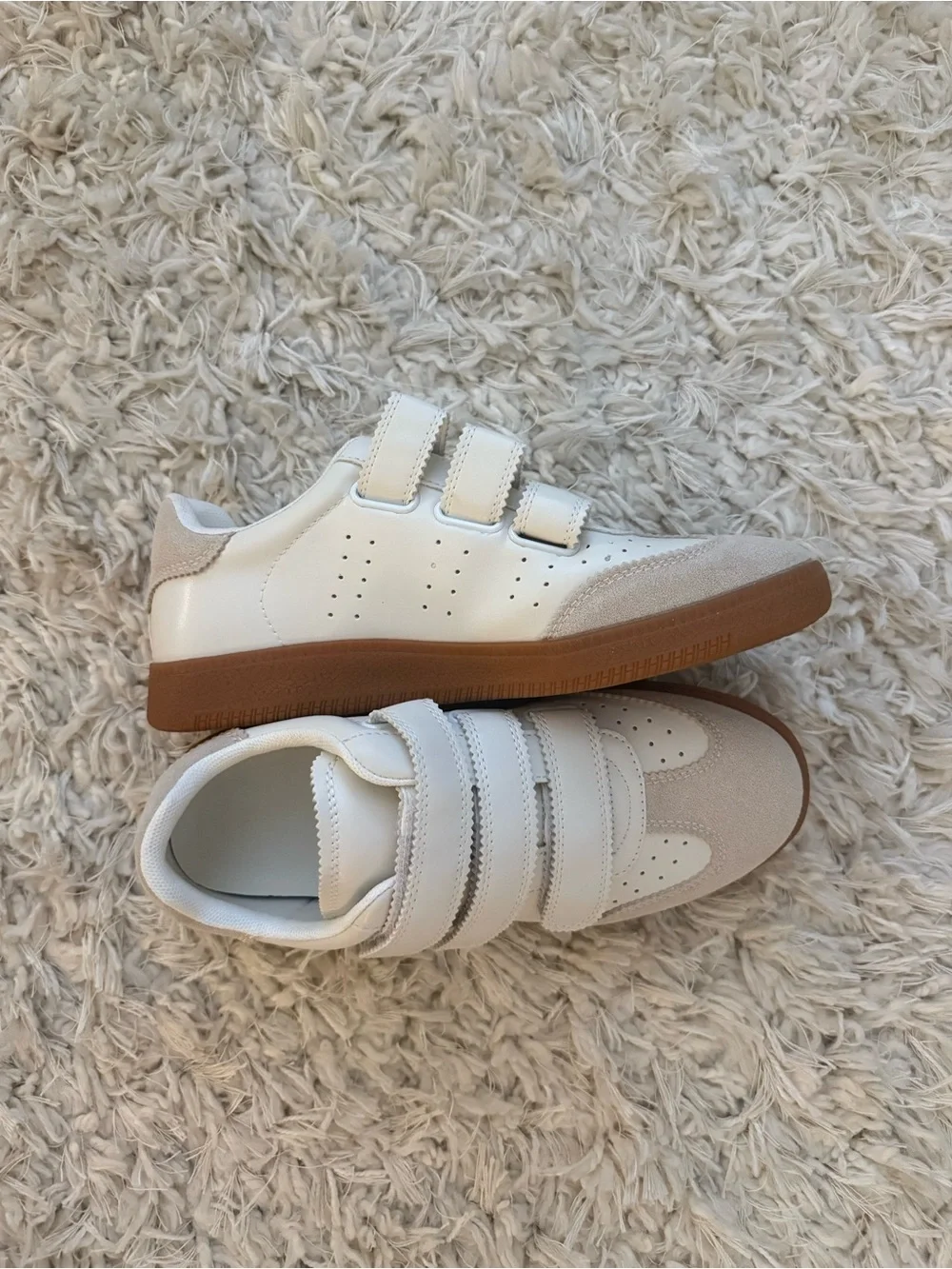 White and Beige Velcro Sneakers (BRAND NEW) 7.5 women’s